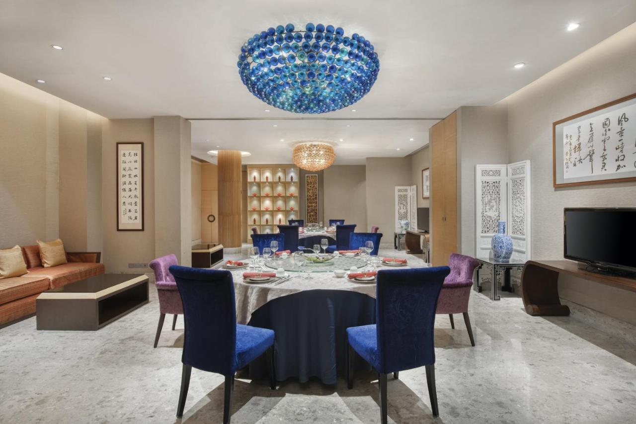 Crowne Plaza Guangzhou City Centre By Ihg - Free Shuttle Between Hotel And Exhibition Center During Canton Fair & Exhibitor Registration Counter Екстериор снимка A private dining room at the hotel