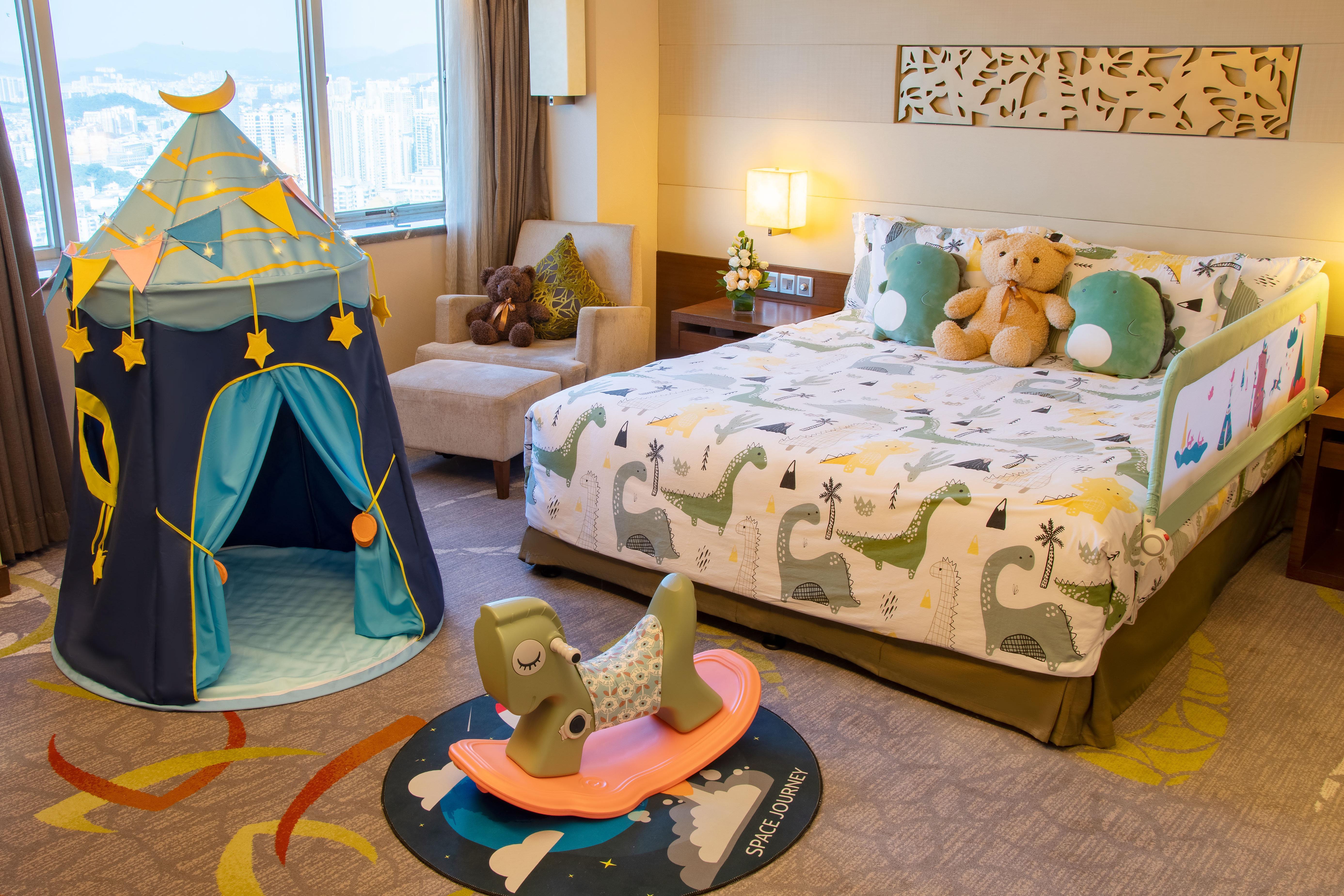 Crowne Plaza Guangzhou City Centre By Ihg - Free Shuttle Between Hotel And Exhibition Center During Canton Fair & Exhibitor Registration Counter Екстериор снимка Family Suite